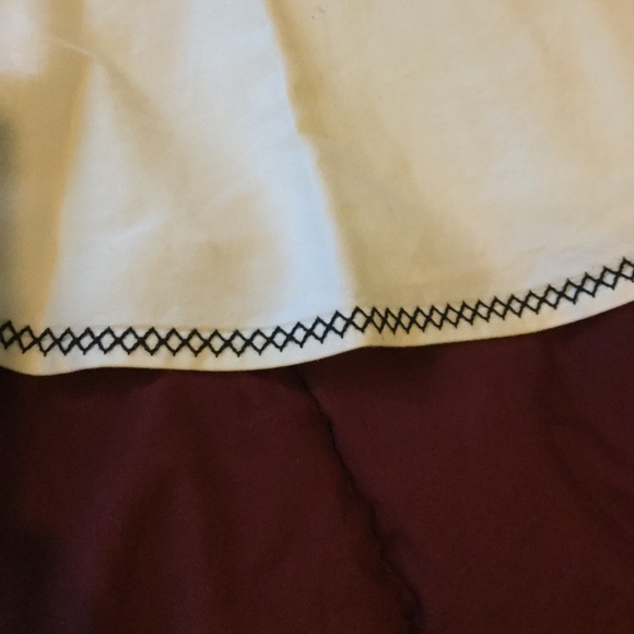 Adorable fun skirt! Must have! Very comfortable - Picture 2 of 4